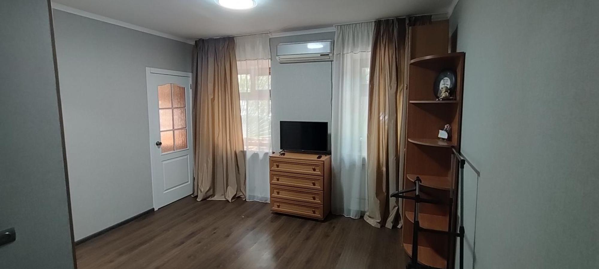 Observatornyi Apartament *